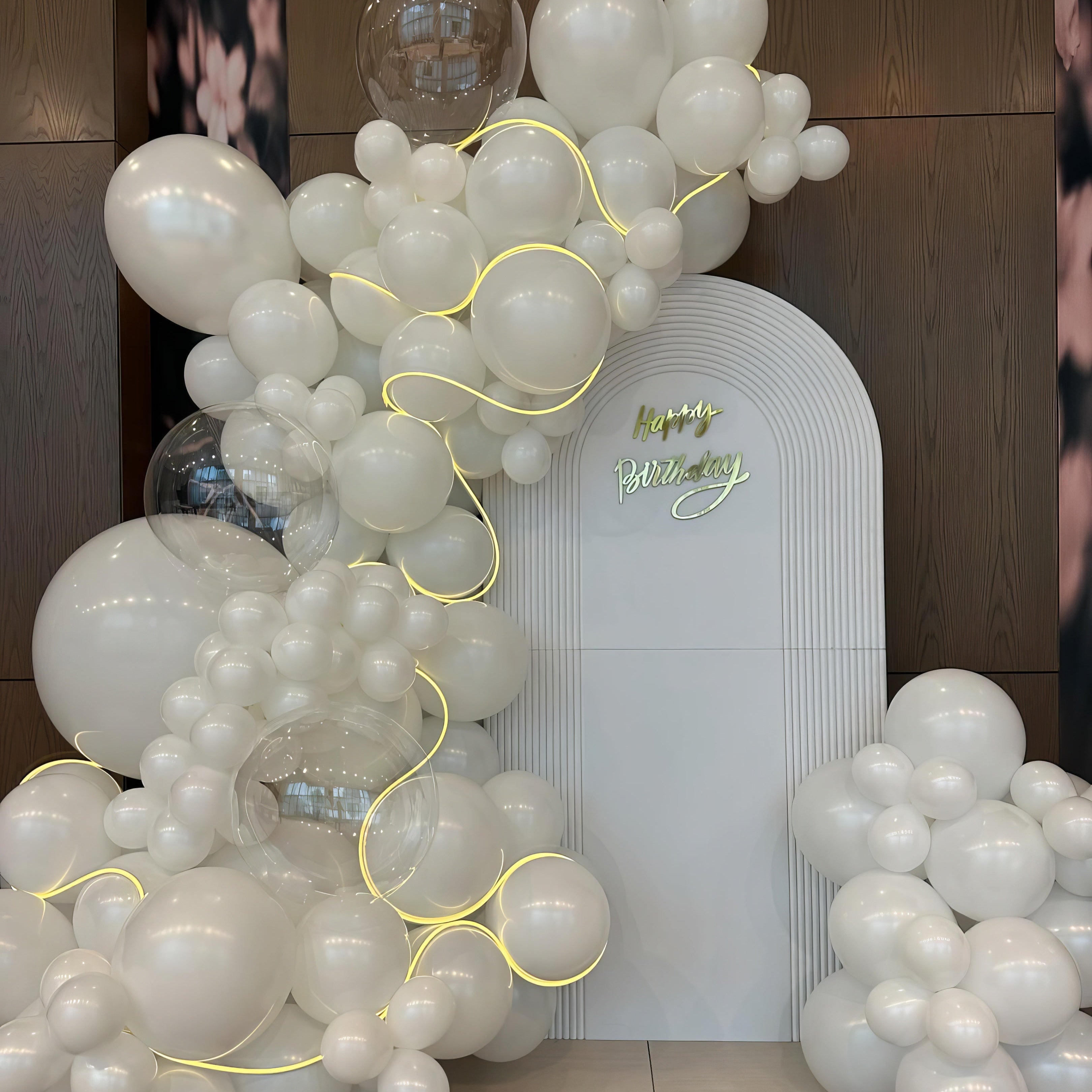 How to Design a Backdrop with Balloons