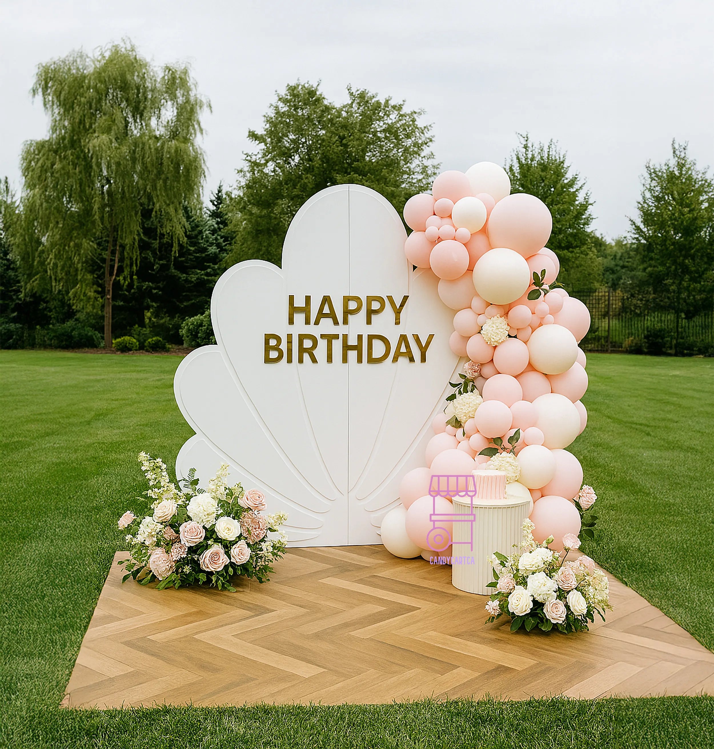 Free Standing White Shell Backdrop – CandyCartCA