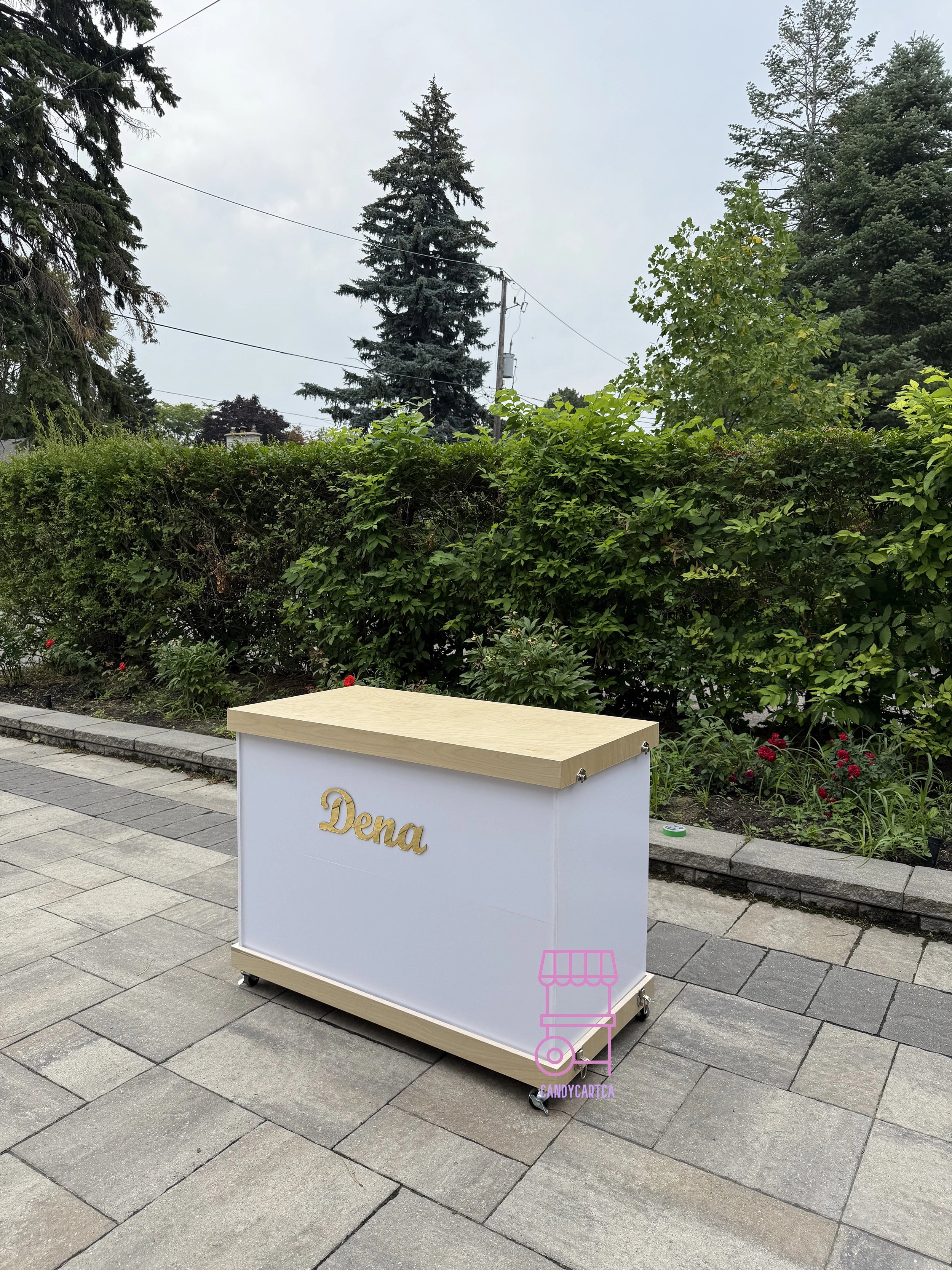White Mobile Bar – Snack & Beverage Station