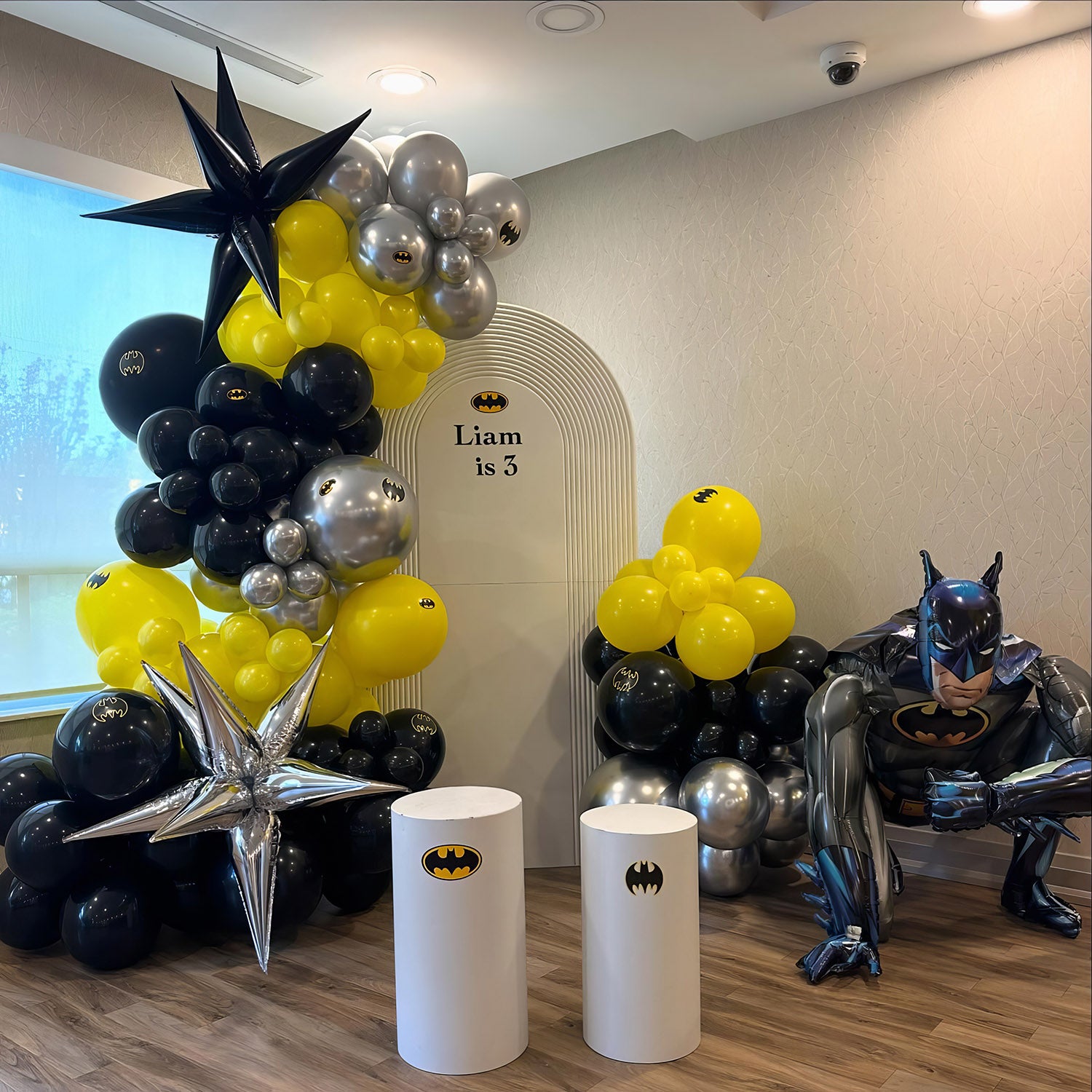 White Arch Foldable Backdrop Party Supplies.